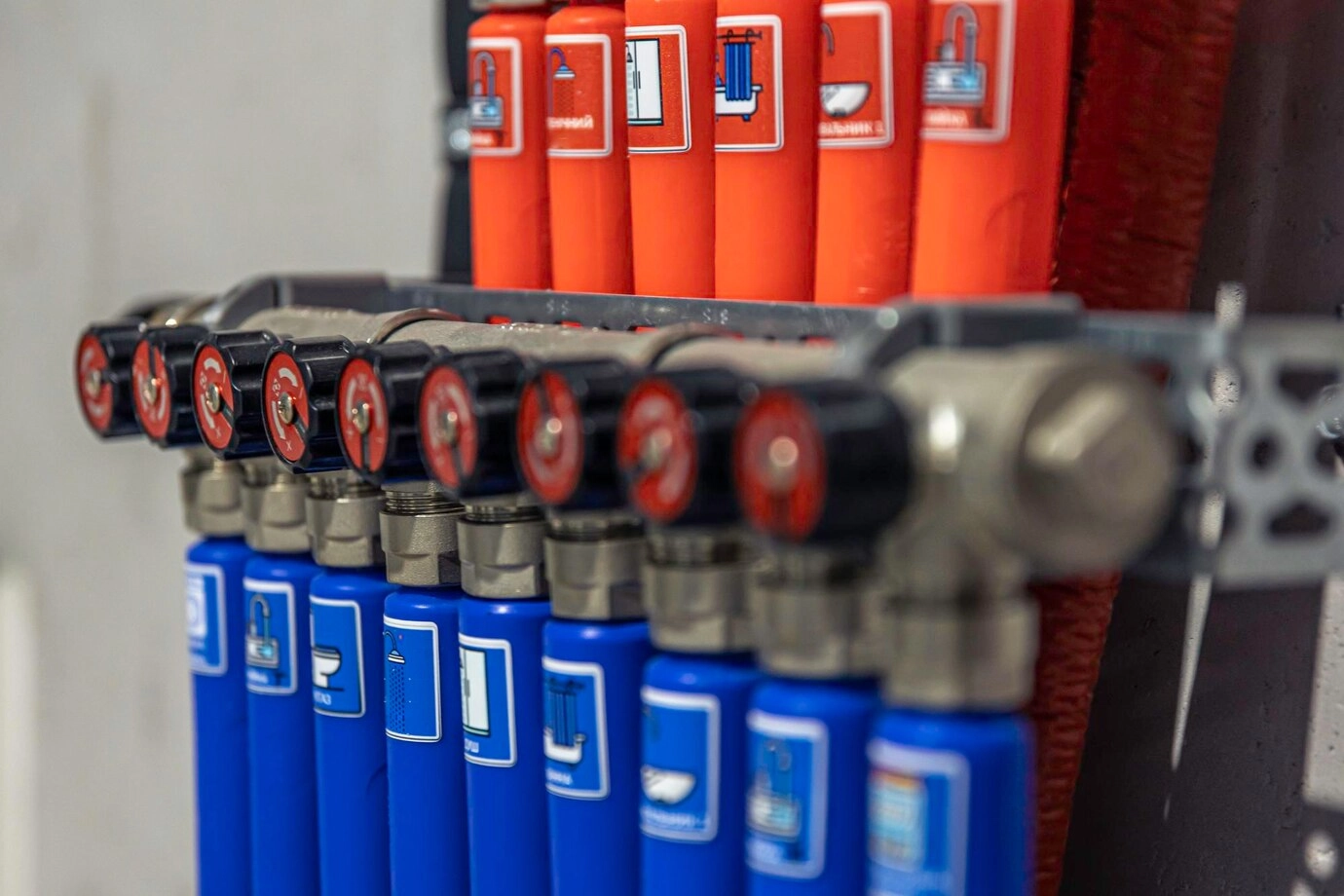 Imagem de fundo do serviço Acumuladores <span>Hidráulicos</span>